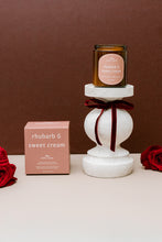 Load image into Gallery viewer, rhubarb & sweet cream