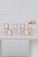 Load image into Gallery viewer, santal // cedar hemp amber vetiver