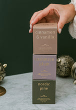 Load image into Gallery viewer, 4oz holiday minis // holiday