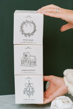 Load image into Gallery viewer, winter wreath // vintage christmas