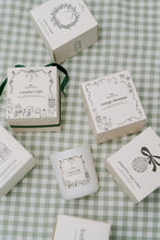 Load image into Gallery viewer, vintage christmas // vintage christmas