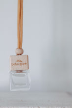 Load image into Gallery viewer, vehicle diffuser kit