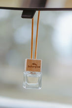 Load image into Gallery viewer, vehicle diffuser kit