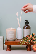 Load image into Gallery viewer, reed diffuser // summer collection