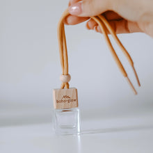 Load image into Gallery viewer, vehicle diffuser kit