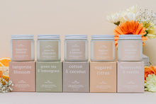 Load image into Gallery viewer, 4oz spring mini candles
