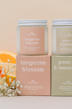 Load image into Gallery viewer, 4oz spring mini candles
