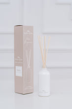 Load image into Gallery viewer, boho - rosemary mint // reed diffuser
