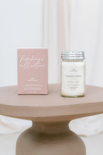 Load image into Gallery viewer, country linen // farmhouse candle
