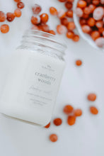 Load image into Gallery viewer, cranberry woods // farmhouse candle

