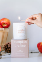 Load image into Gallery viewer, pumpkin praline
