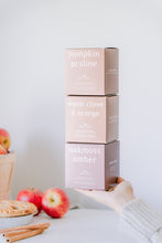 Load image into Gallery viewer, pumpkin praline
