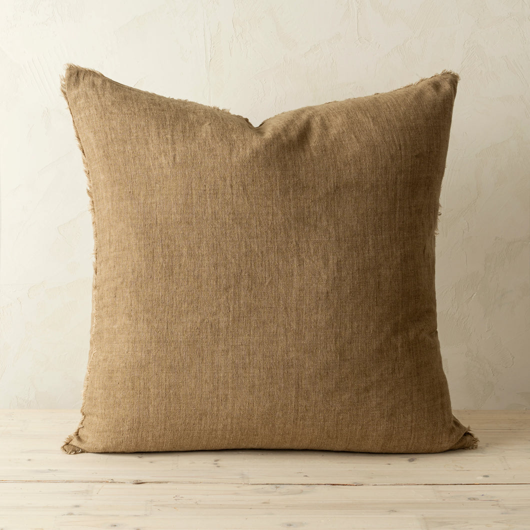LINA LINEN PILLOW / HAZELNUT / 20x20